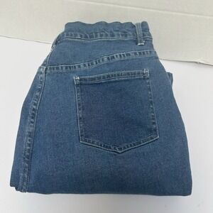 Quacker Factory Hi-Rise Denim Jeans Embrodiered Red Roses Leg &‎ Pocket Size 16